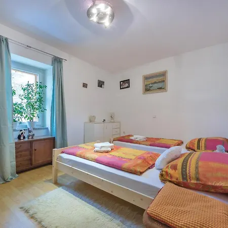 3 Σπίτι διακοπών Galižana