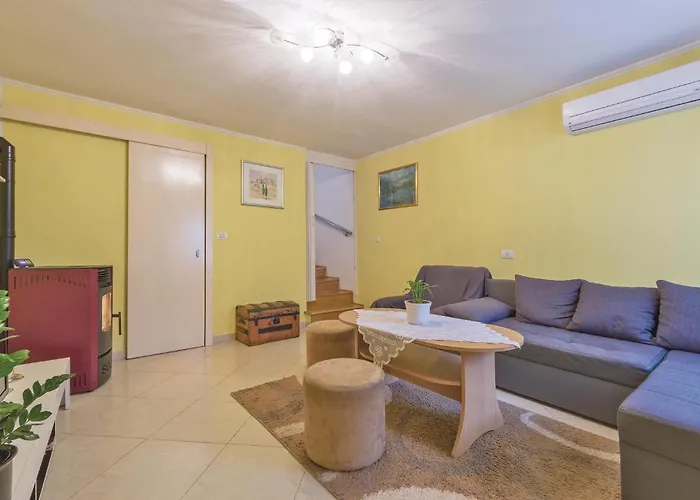 3 Σπίτι διακοπών *