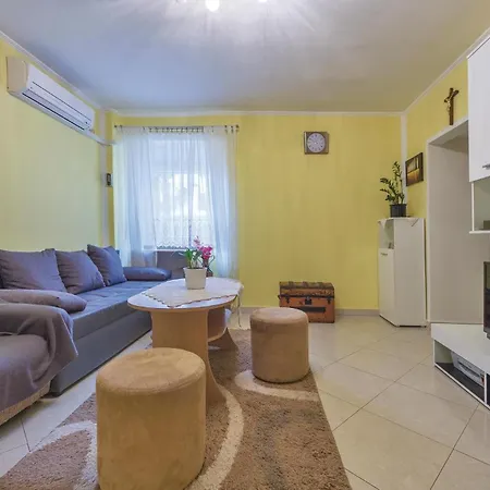 Holiday home 3 Galizana